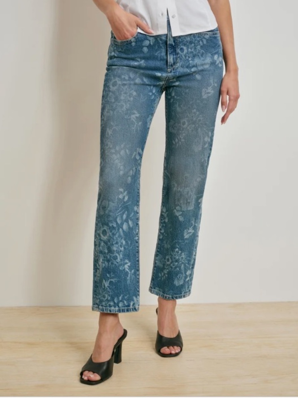 Favorite daughter Valentina high rise straight floral laser NWT 26 $248
